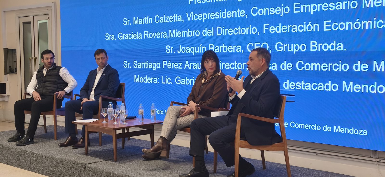 Panel del Foro Mendoza Global
