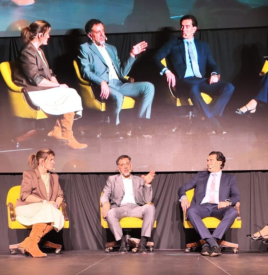 Energía y minería: la BCM planteó en el Summit que financiar el nuevo ciclo de inversión exige articulación y formación