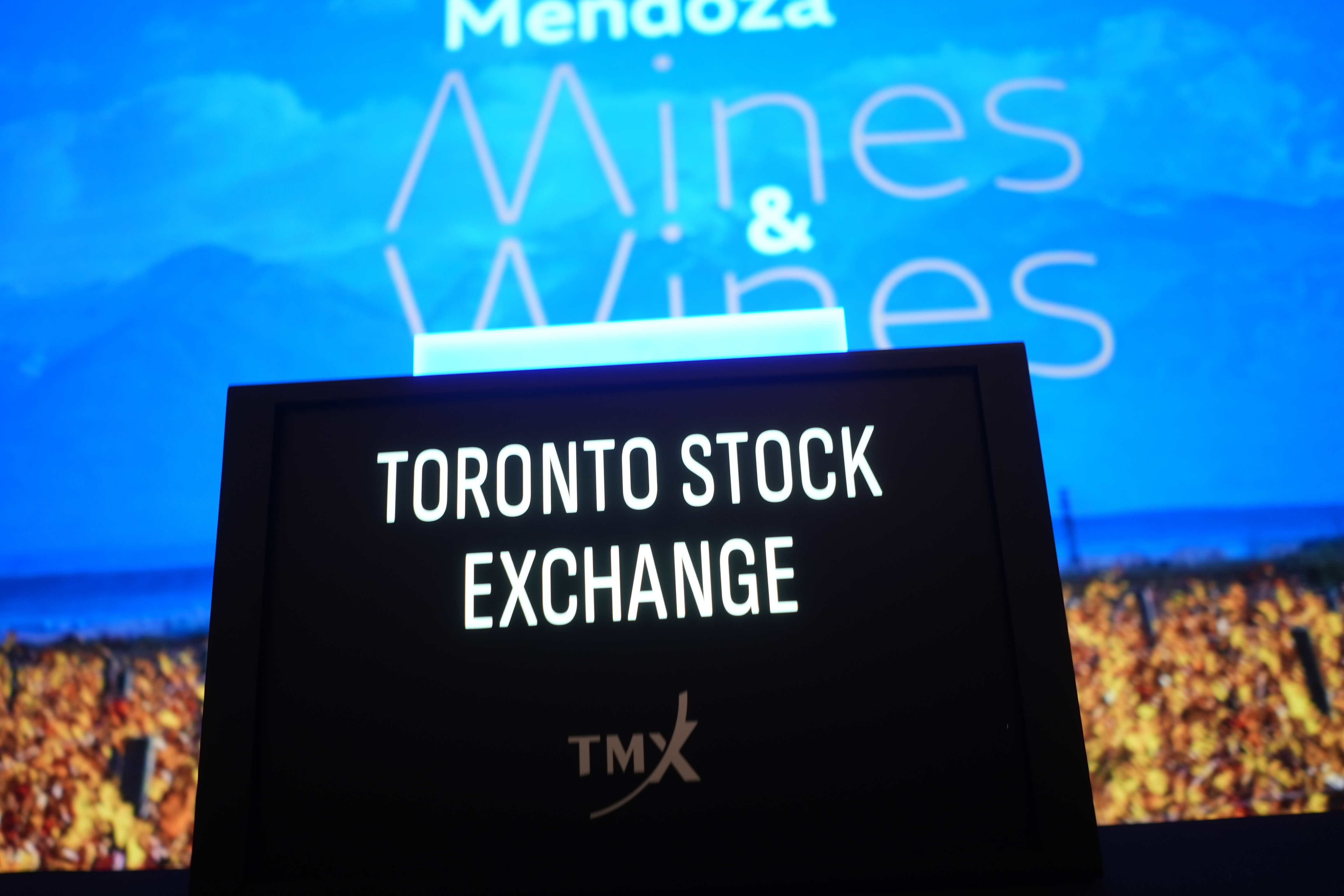 Mines & Wines - Autoridades